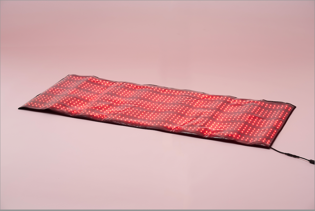 Hyperbaric Chamber Red Light Therapy Mat.